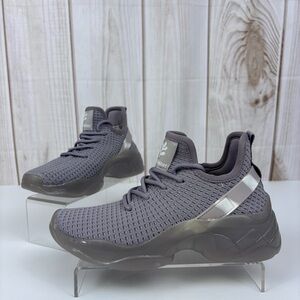 Cool Planet Steve Madden Cannyon Athletic Sneakers Chunky Platform Shoes Size 6